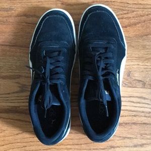 Puma 370304-01 Caracal Suede Lace Up Mens Sneakers Shoes Casual - Black -